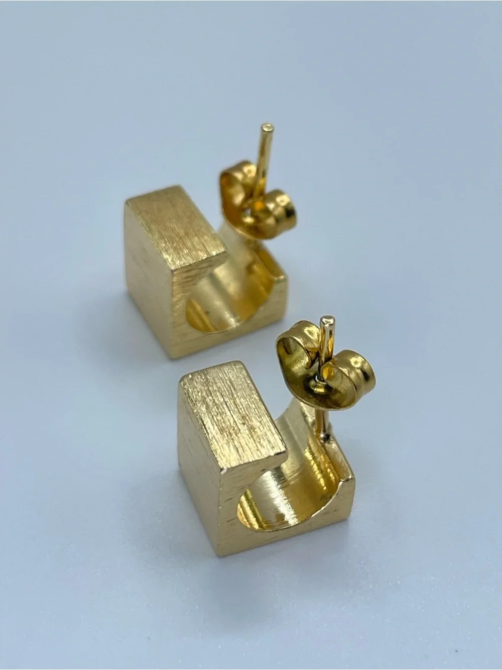 Gold Tone Brushed Square Geometric Stud Earrings Minimalist Modern Statement